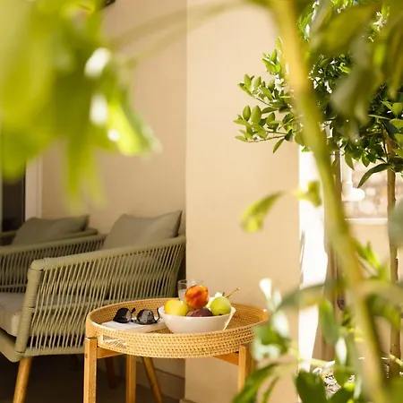 Appart hôtel La Malandrina - & 2*