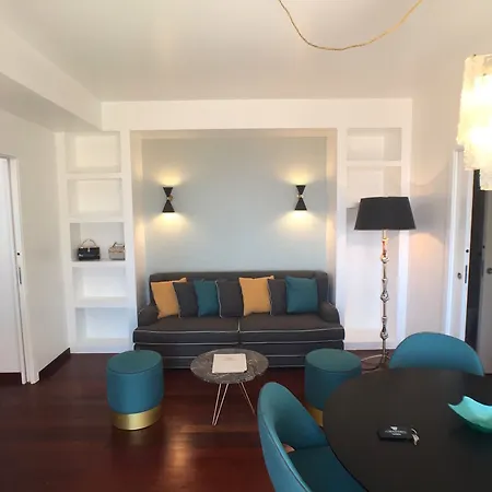 Appart hôtel La Malandrina - & 2*