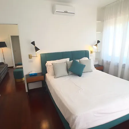 Appart hôtel La Malandrina - & 2*