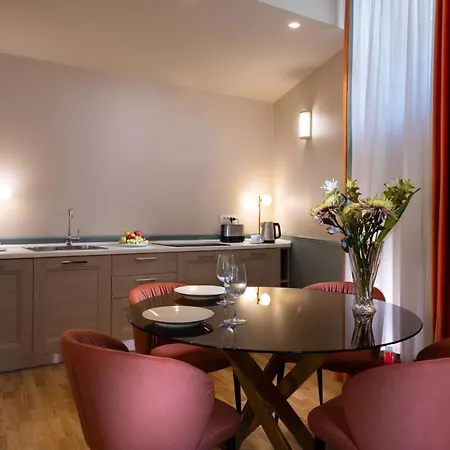 La Malandrina - & Apart-hotel 4*