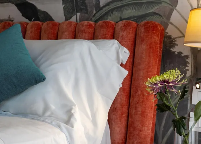 Aparthotel La Malandrina - &