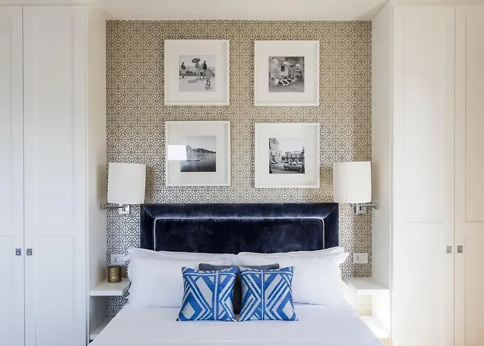 Aparthotel La Malandrina - & 4*