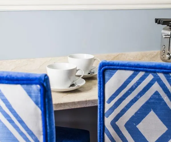 La Malandrina - & Aparthotel 4*