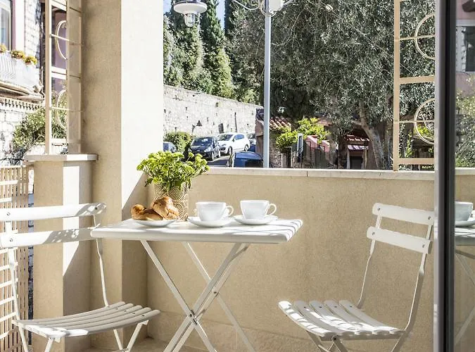 La Malandrina - & Aparthotel