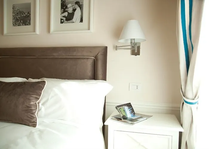 Aparthotel La Malandrina - & 4*